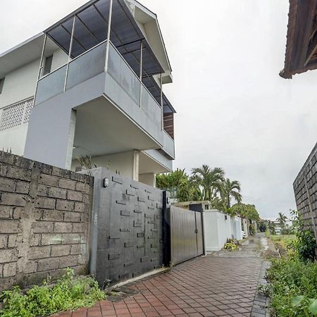 Hôtel Butterfly2 à Canggu Extérieur photo