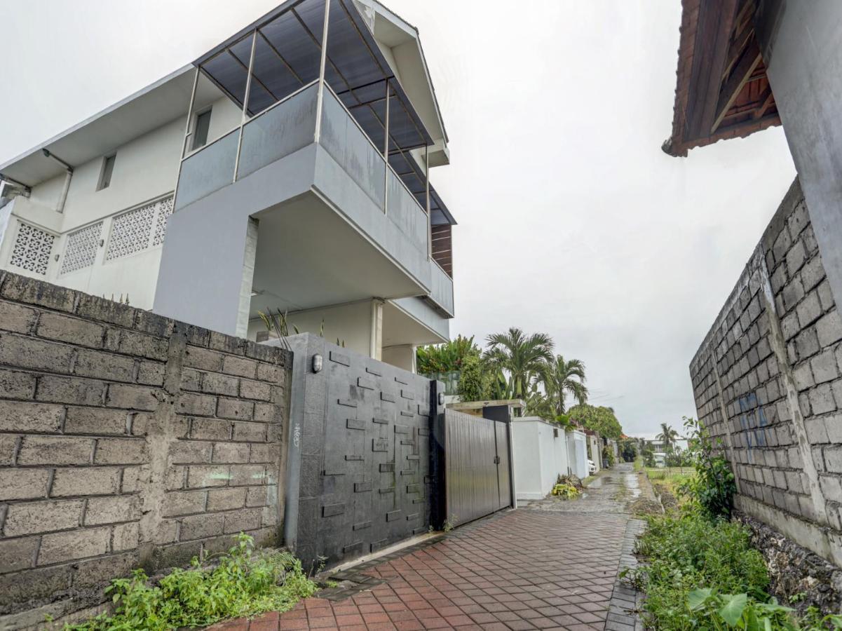 Hôtel Butterfly2 à Canggu Extérieur photo